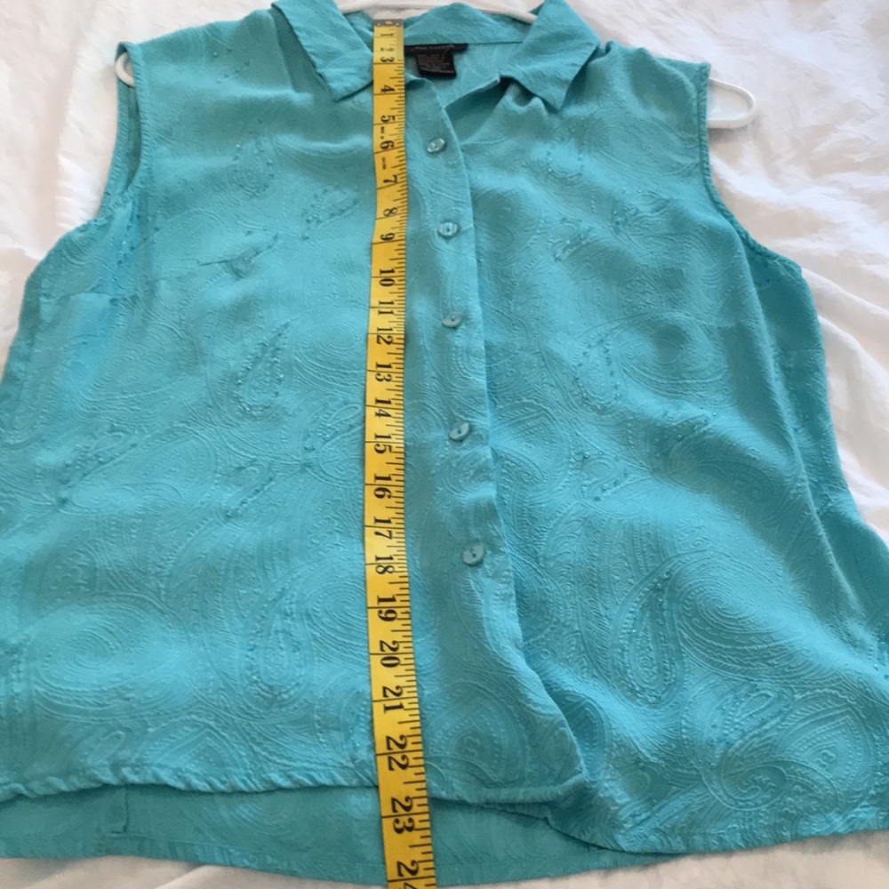 Silk short sleeve beaded blouse - Picture 6 of 6